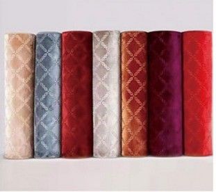 Linha automática de produção de tapetes laminados de espuma com função de corte e gravura