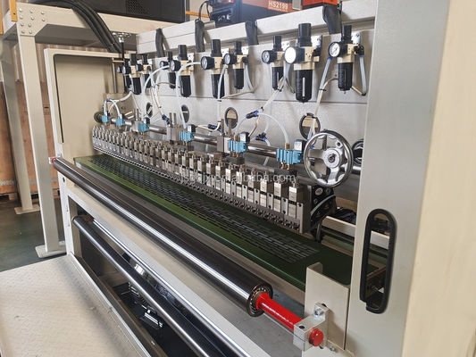 Máquina de laminação de revestimento de espalhamento de cola de fusão a quente e de dispersão de pó para necessidades personalizadas