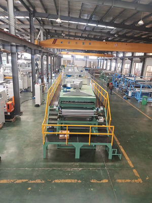 Máquina de revestimento de filme de laminagem auto-aderente eficaz de 1300 mm para laminagem perfeita