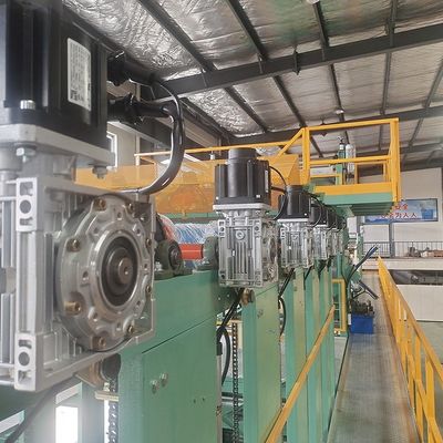 Máquina de laminação automática de espuma de esponja de 50 kW para tapetes de até 1800 m